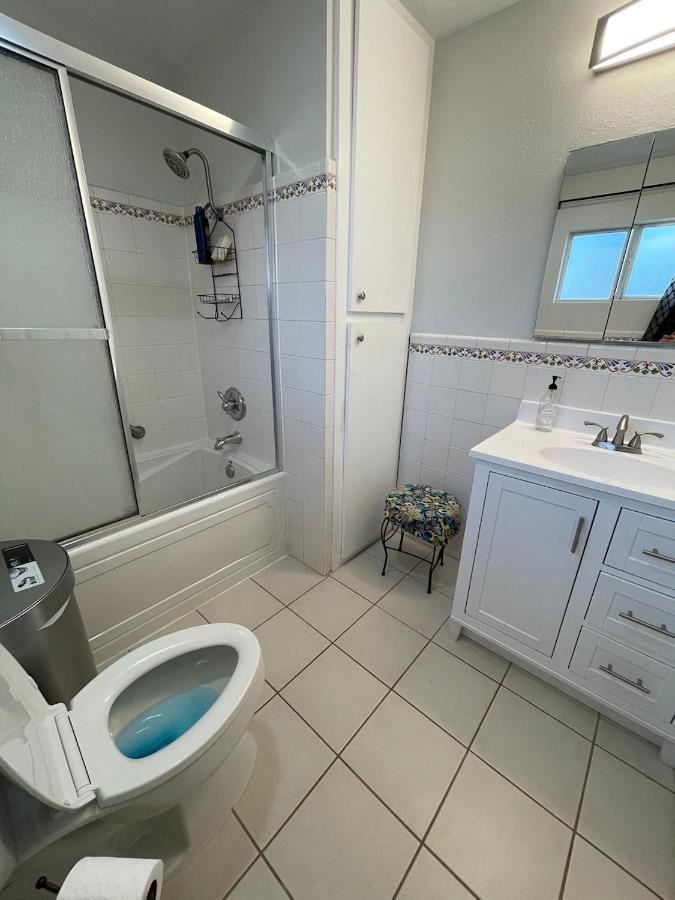 Private Room In Los Angeles With Wifi, Tv, And View Of Hollywood Sign & Shared Kitchen Экстерьер фото
