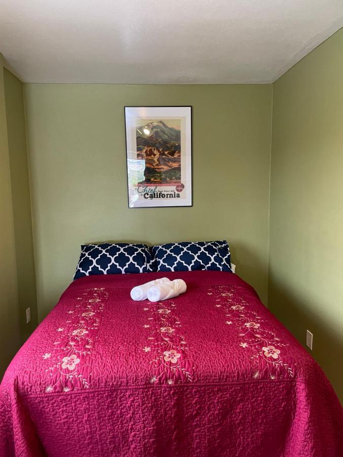 Private Room In Los Angeles With Wifi, Tv, And View Of Hollywood Sign & Shared Kitchen Экстерьер фото